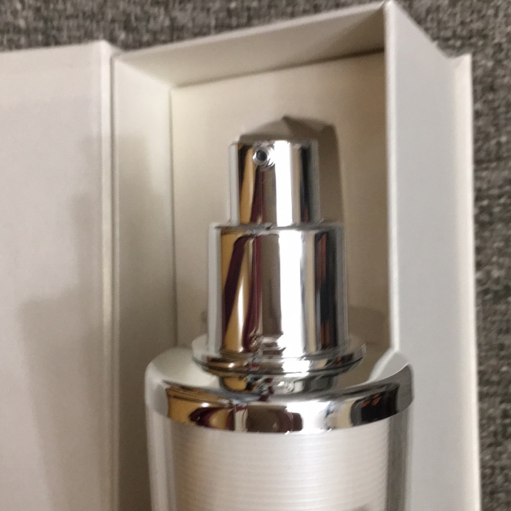 Venofye Queen bee day moisturizer NEW - Picture 7 of 7